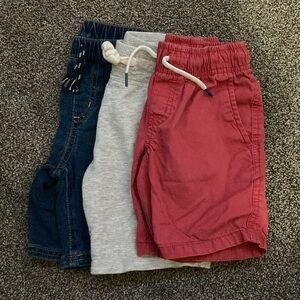 BUNDLE OF 3!! size 4/5 boys shorts!!!